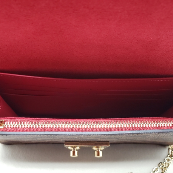 Like New Louis Vuitton Croisette Scarlet Chain Wallet! - Picture 6 of 10